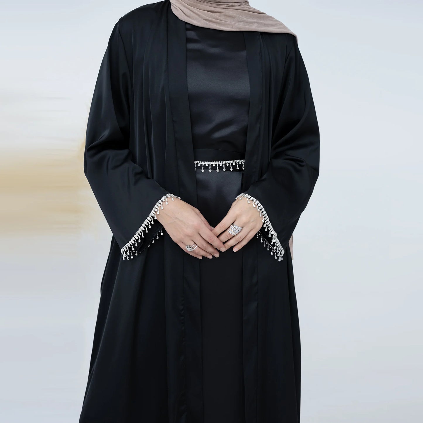 Satin Abaya 2 Pieces Set Solid Color Abayas Beige Simple Kaftan Dubai 2024 Luxury Caftan Islamic Outfits For Women Vestidos