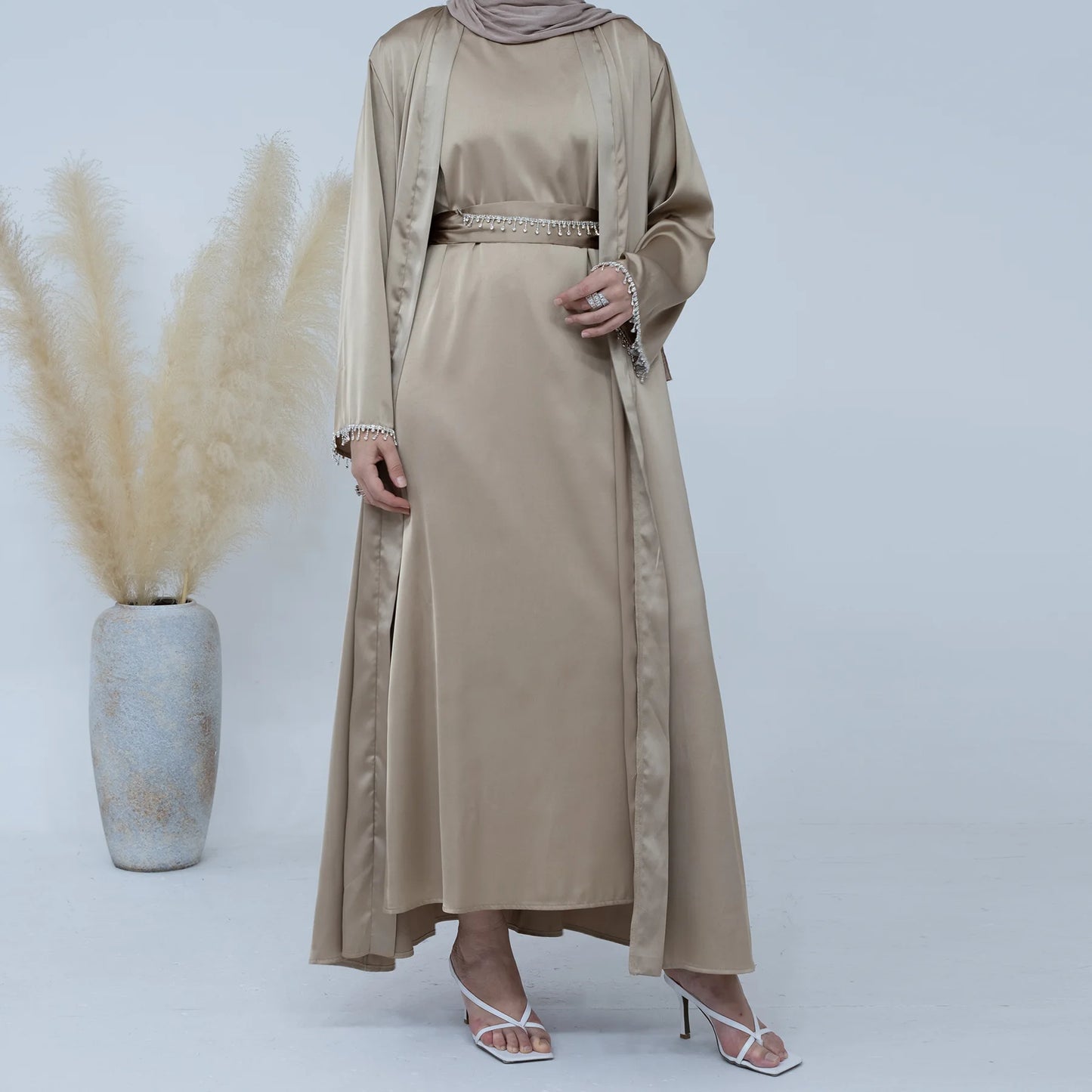 Satin Abaya 2 Pieces Set Solid Color Abayas Beige Simple Kaftan Dubai 2024 Luxury Caftan Islamic Outfits For Women Vestidos